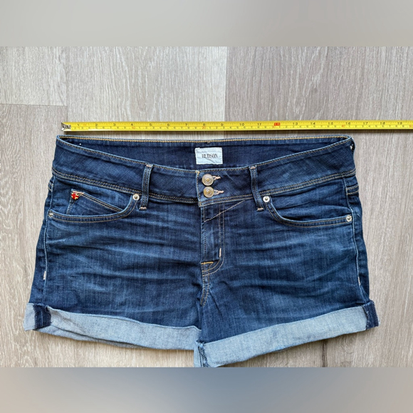 Hudson Jeans Blue Jean Shorts Classic Style - Picture 3 of 10